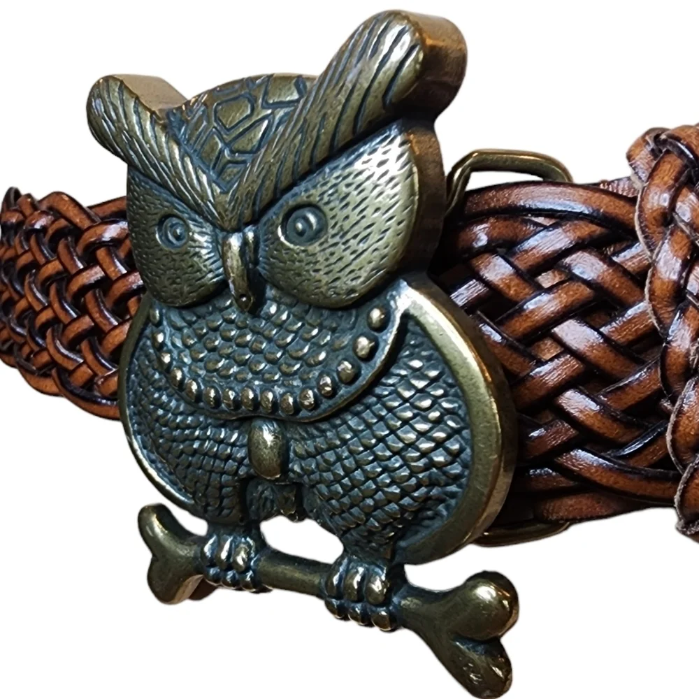 Delia's brown woven‎ Owl Belt.  Size medium.